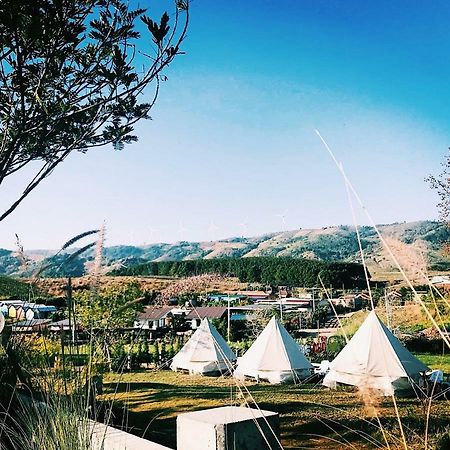 فندق Kondee Cino Cafe & Glamping كاو كو المظهر الخارجي الصورة