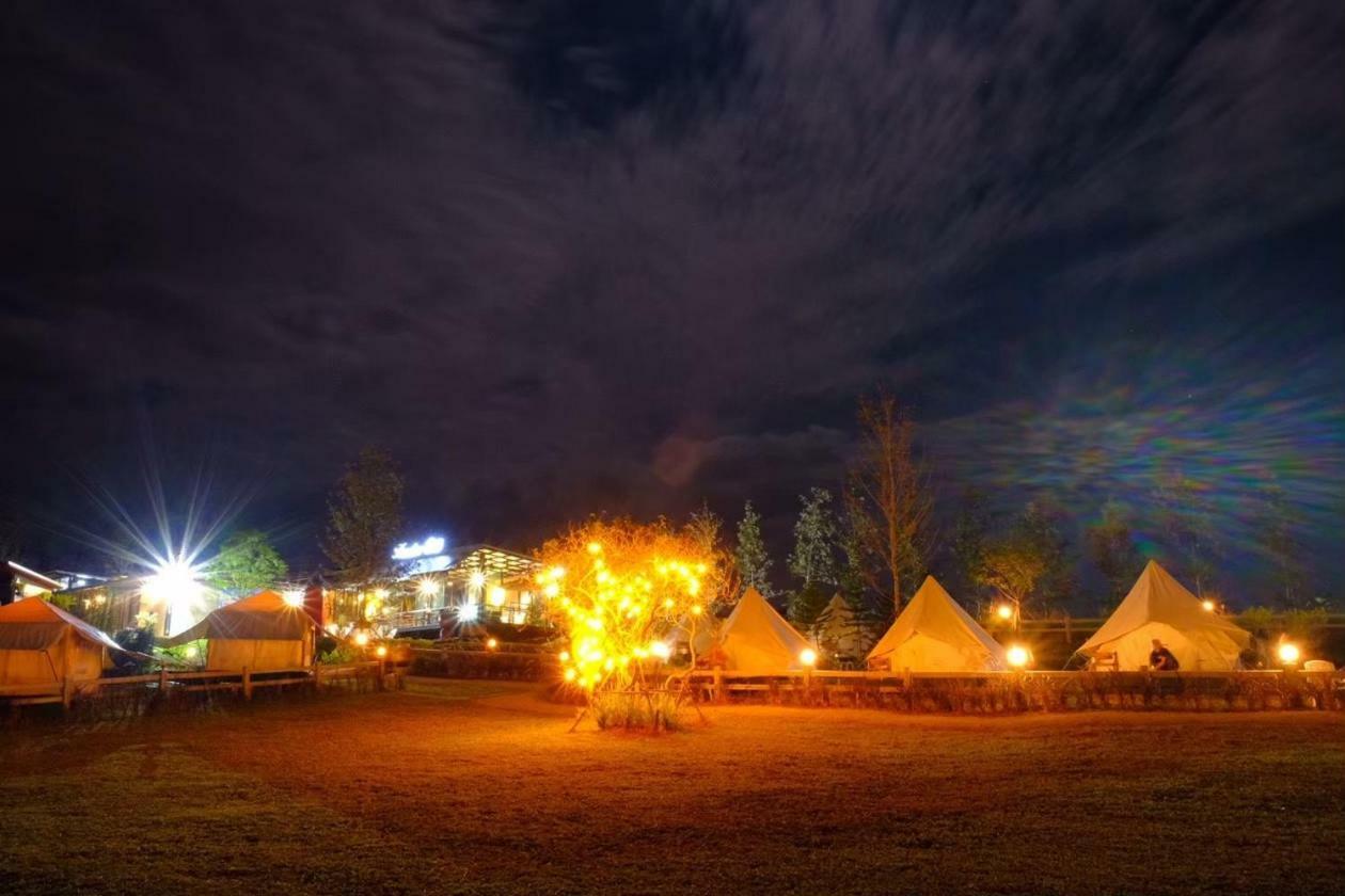 فندق Kondee Cino Cafe & Glamping كاو كو المظهر الخارجي الصورة