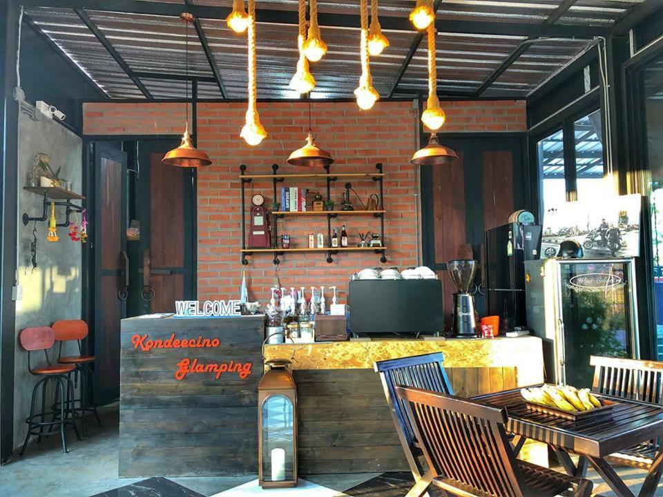 فندق Kondee Cino Cafe & Glamping كاو كو المظهر الخارجي الصورة